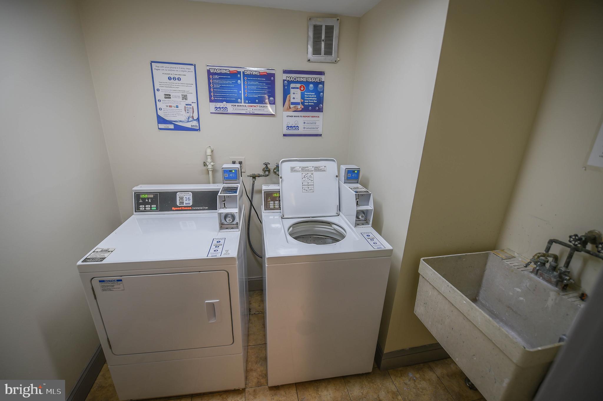 GLENHARDIE CONDOS - Residential Lease