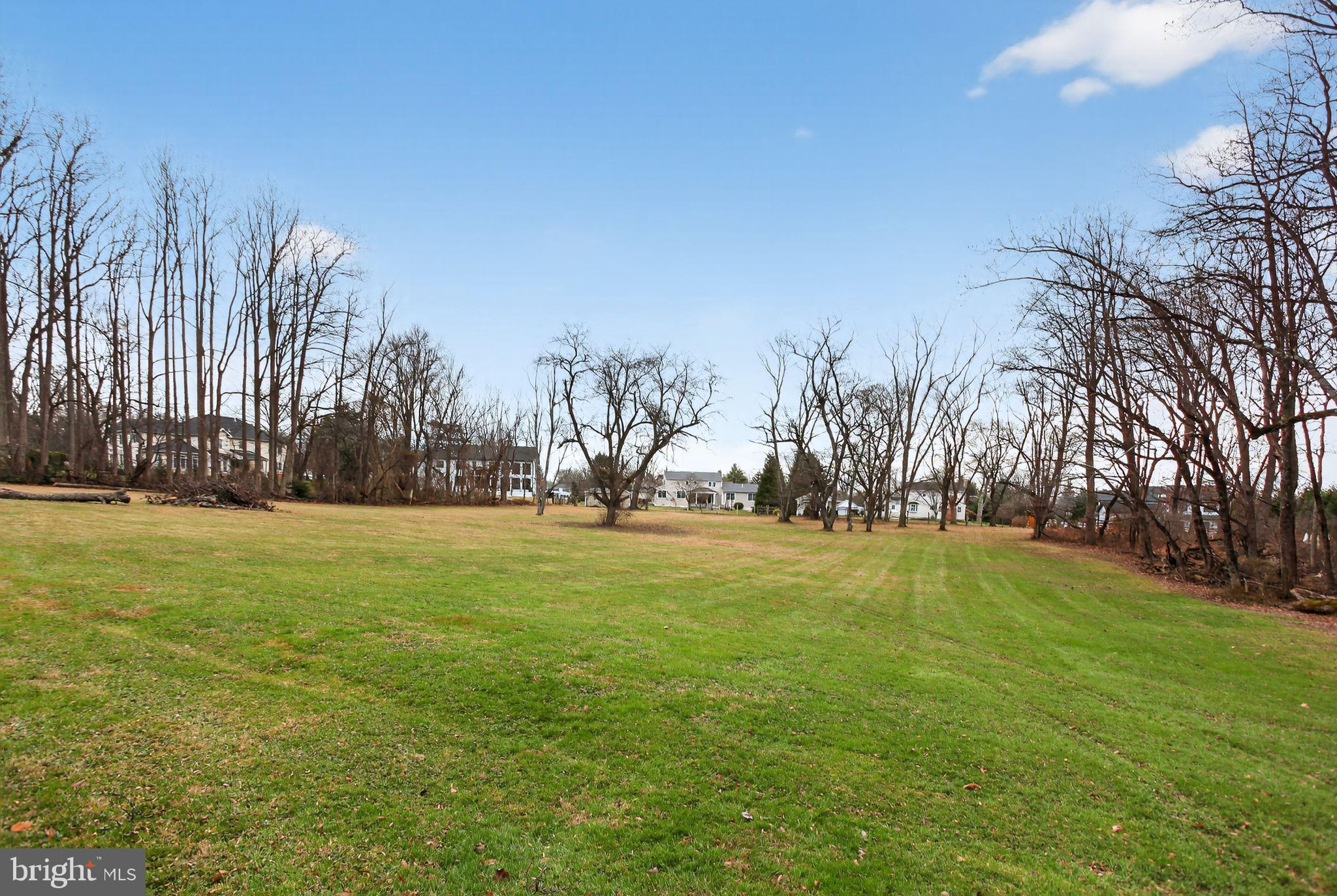 MAPLE GLEN - Residential