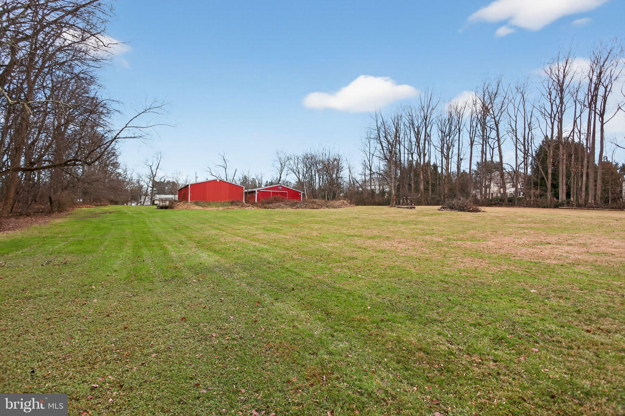 MAPLE GLEN - Residential