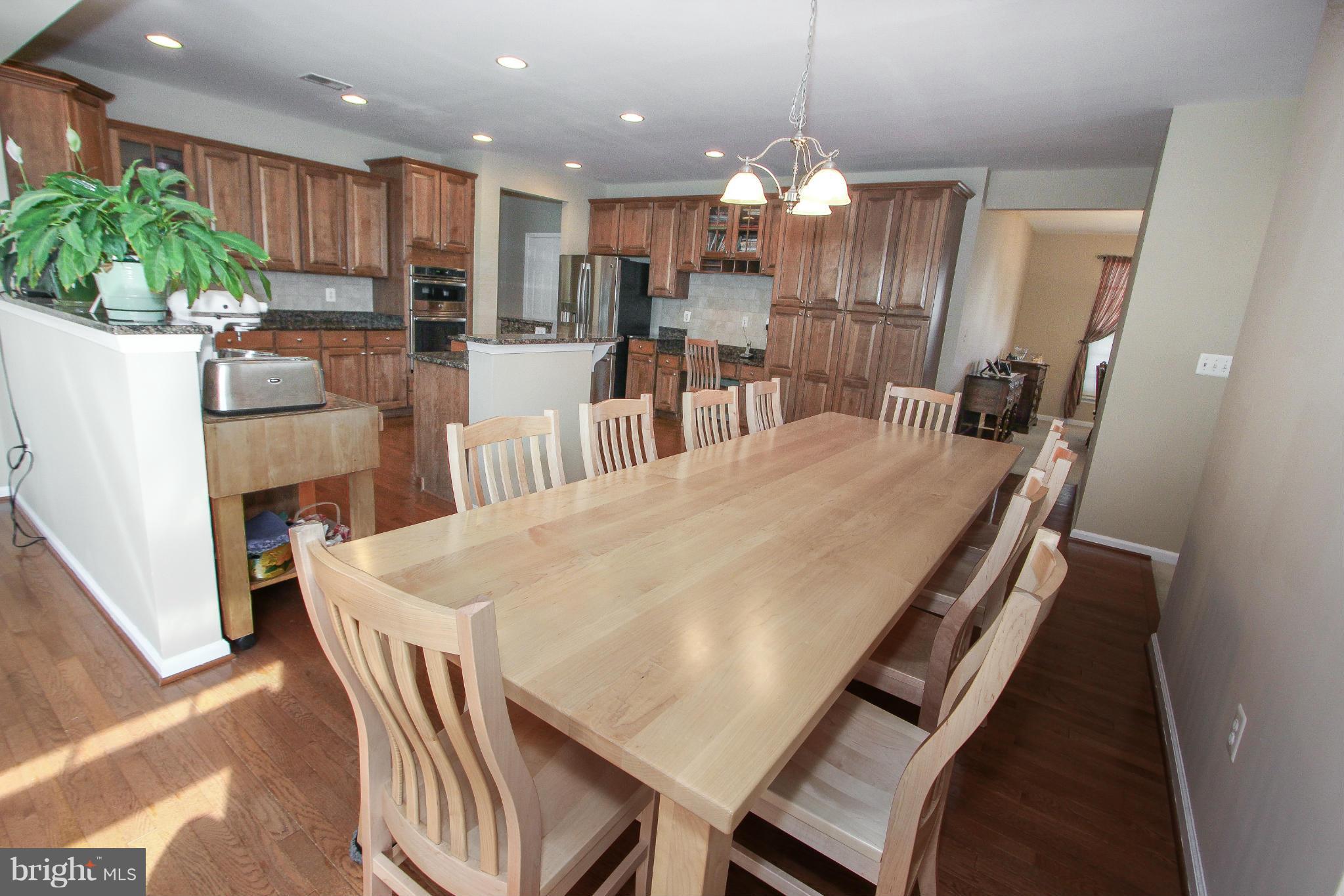 BLUE SPRING FARM - Residential