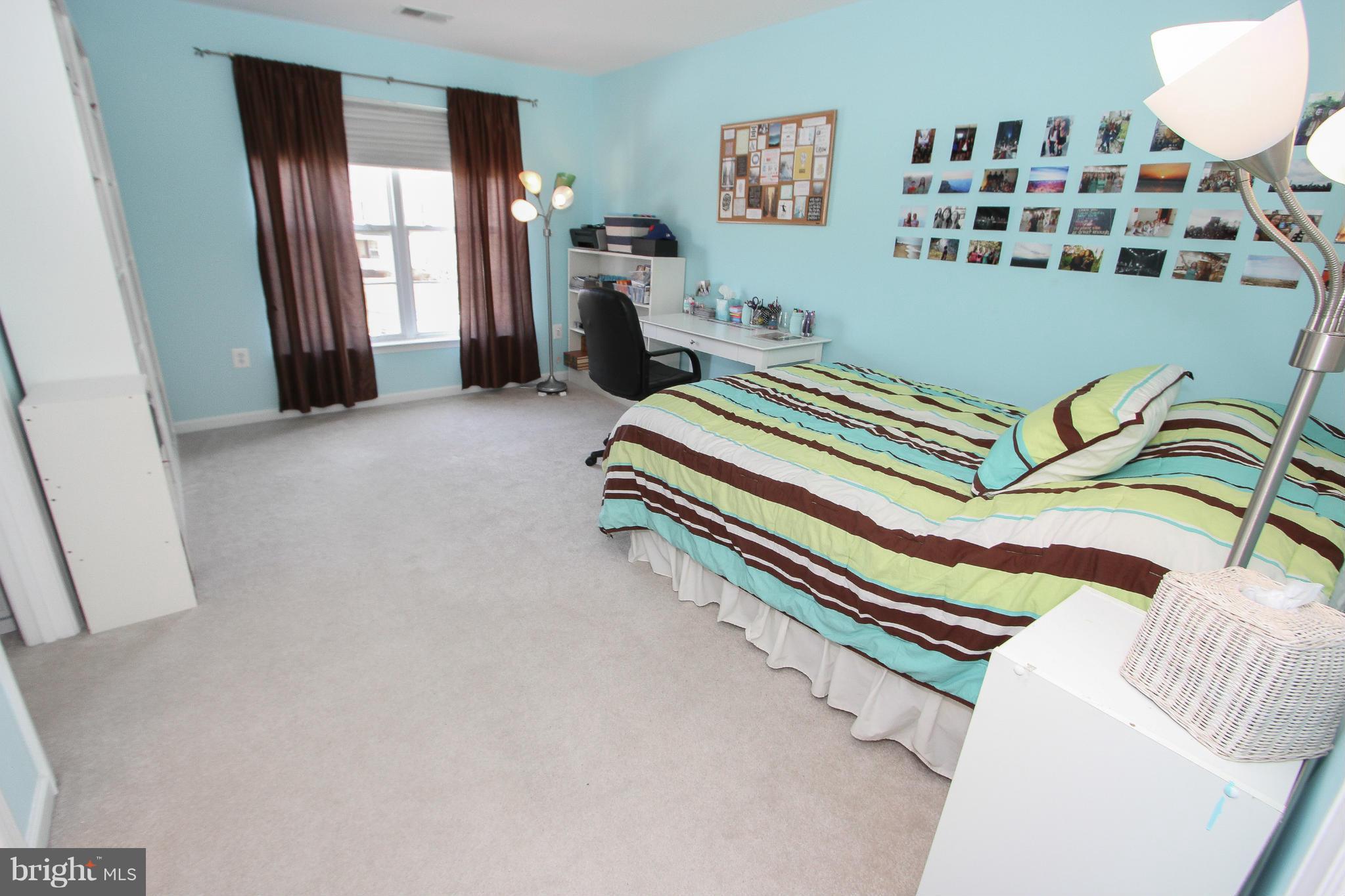 BLUE SPRING FARM - Residential