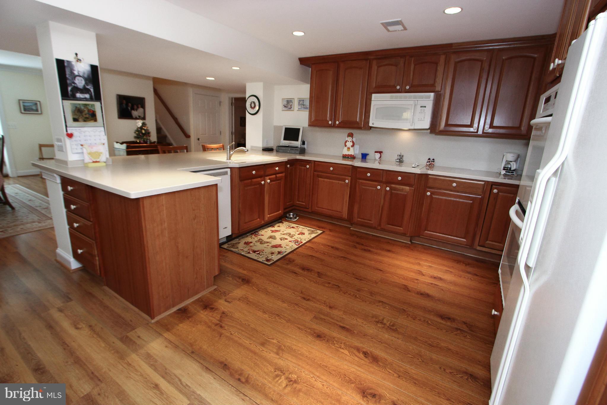 BLUE SPRING FARM - Residential