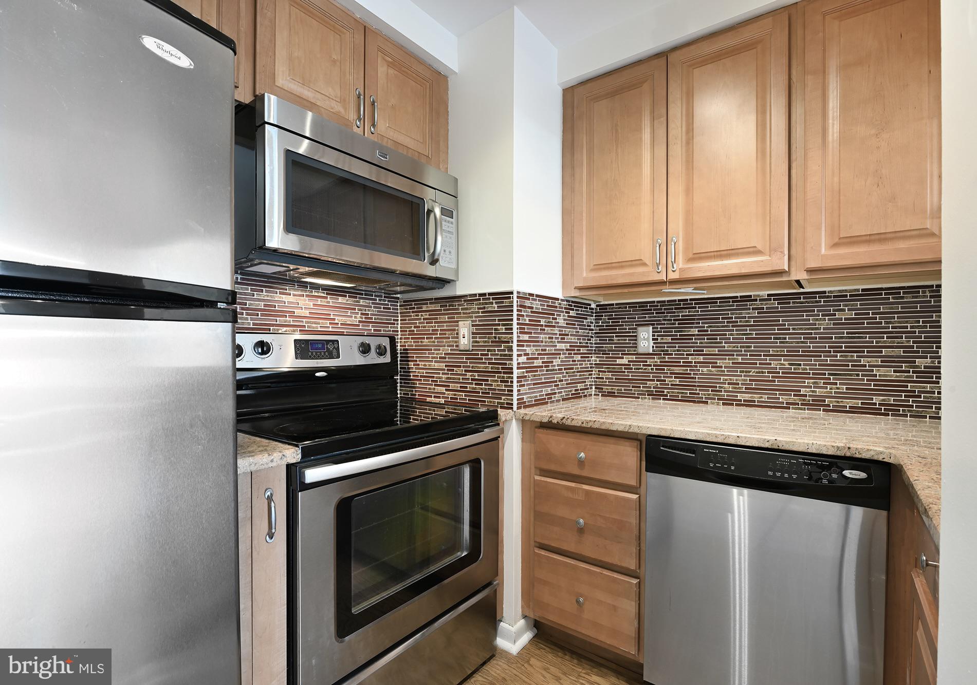 463 1ST ST 5-D