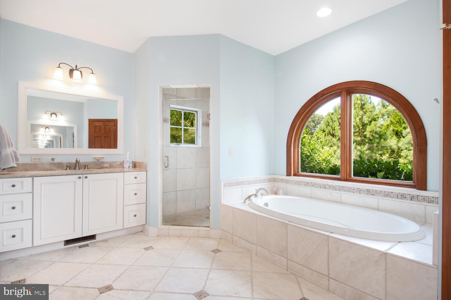 KINTORE LAKE - Residential