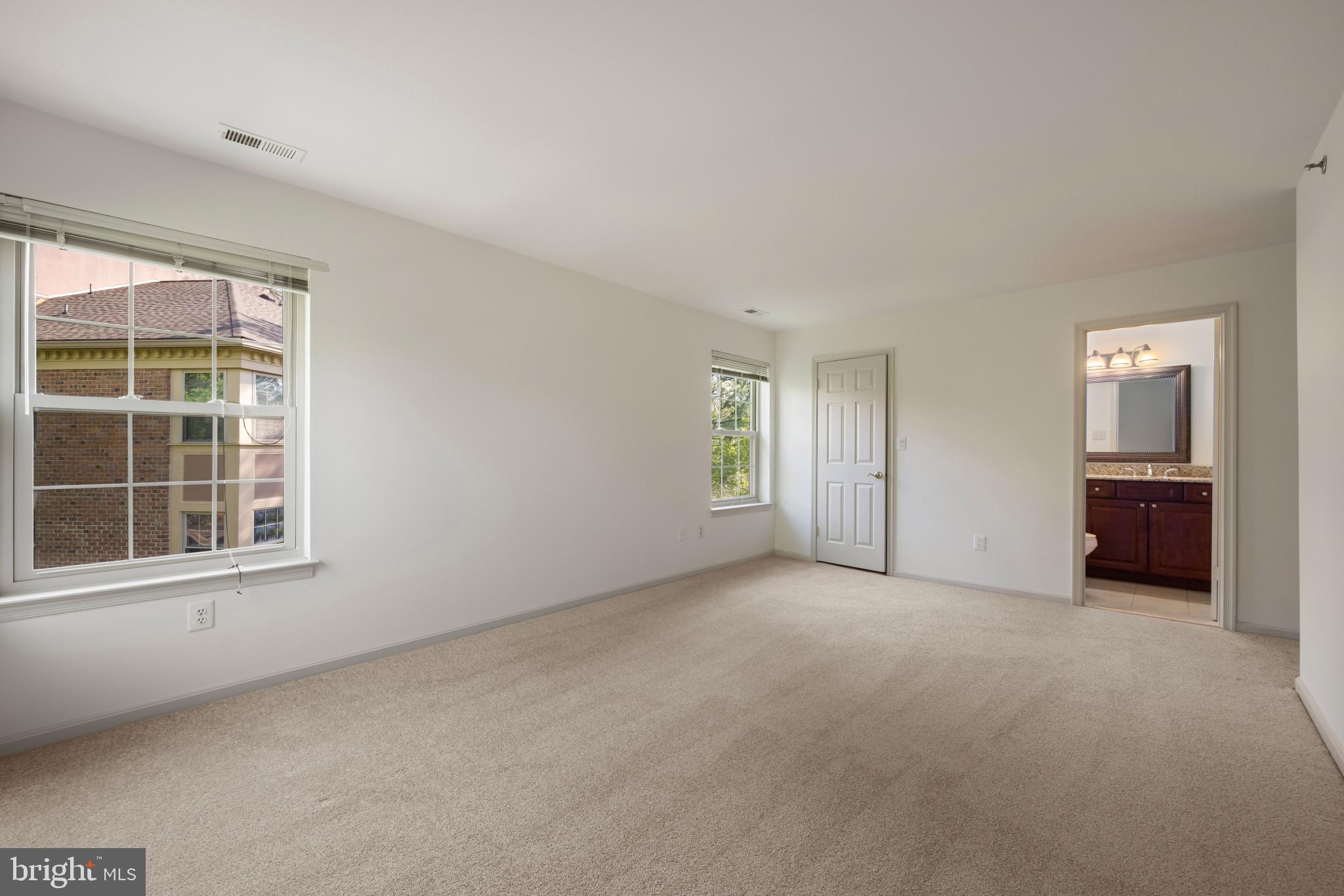 LOVETON FARMS - Residential