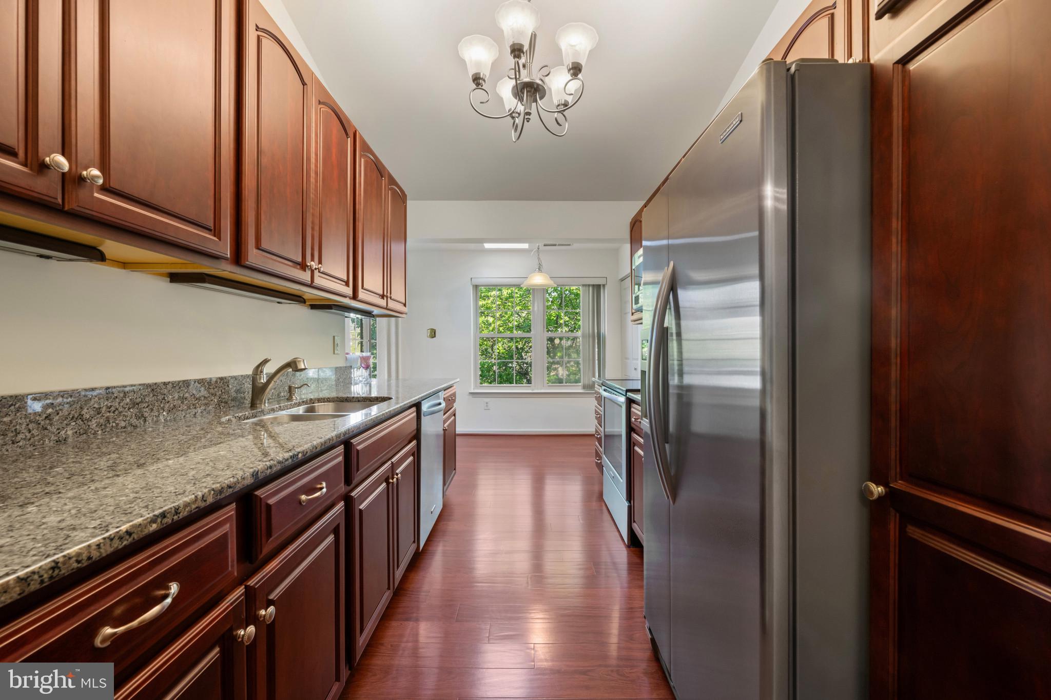 LOVETON FARMS - Residential