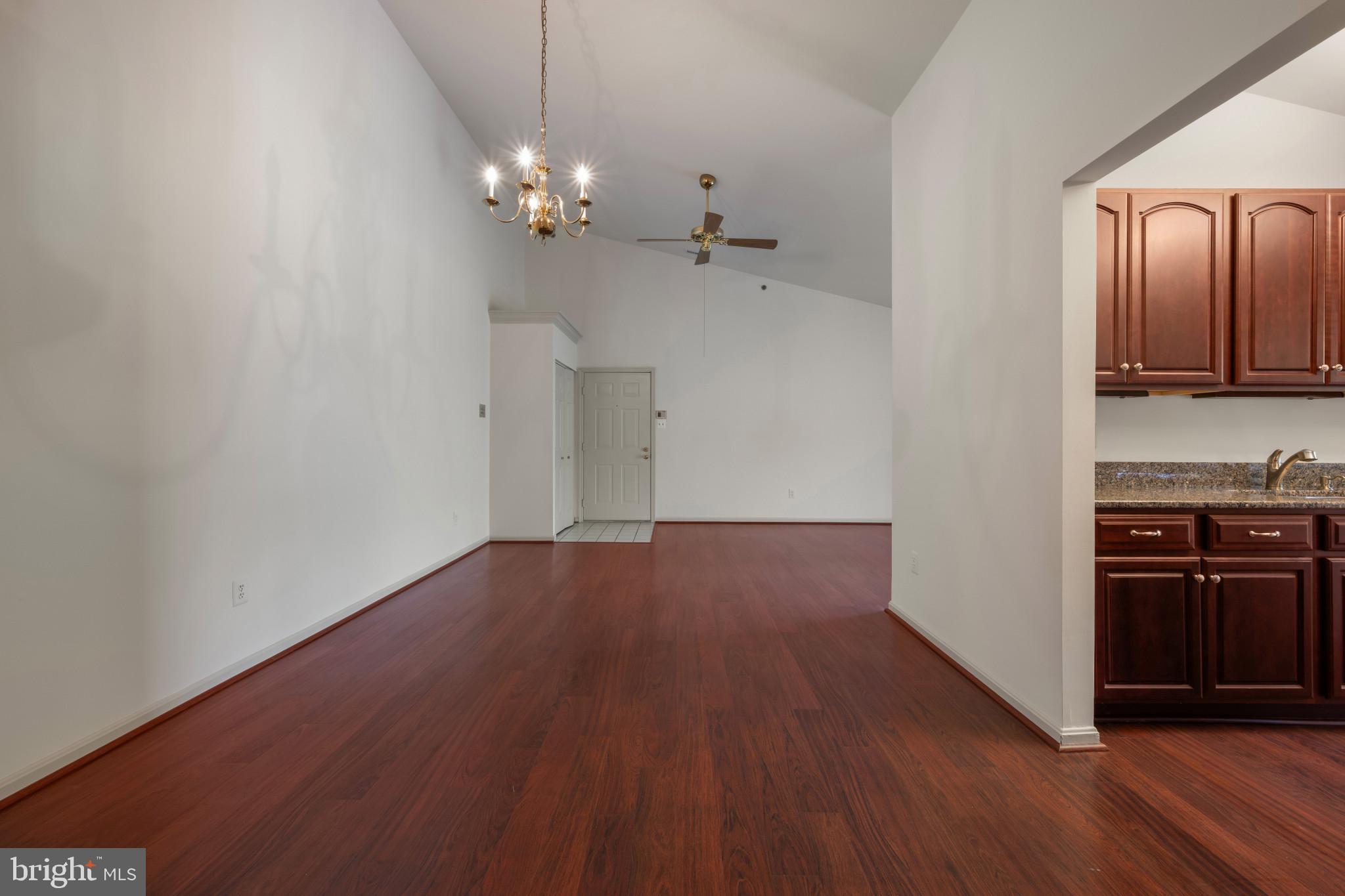 LOVETON FARMS - Residential