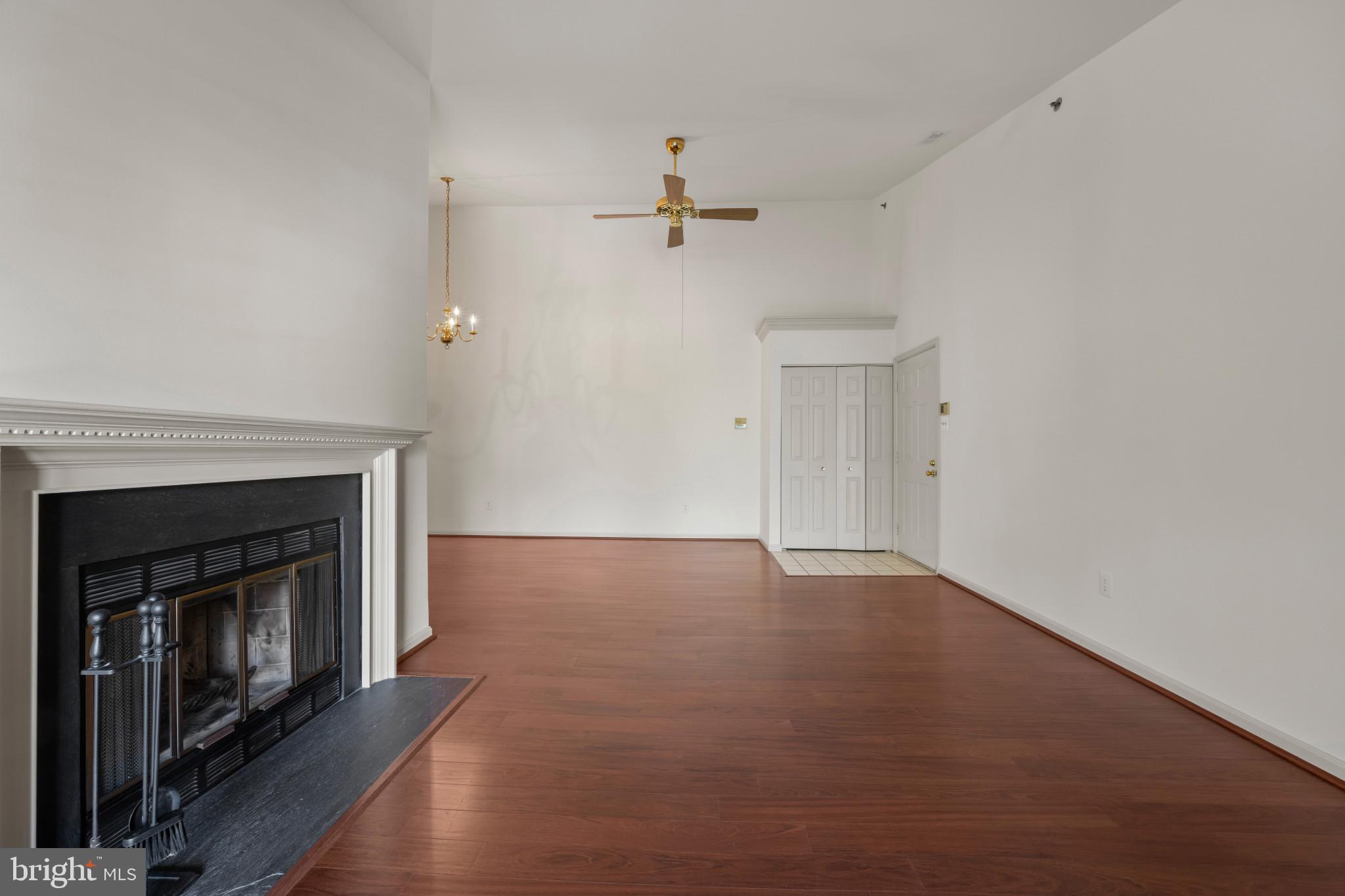 LOVETON FARMS - Residential