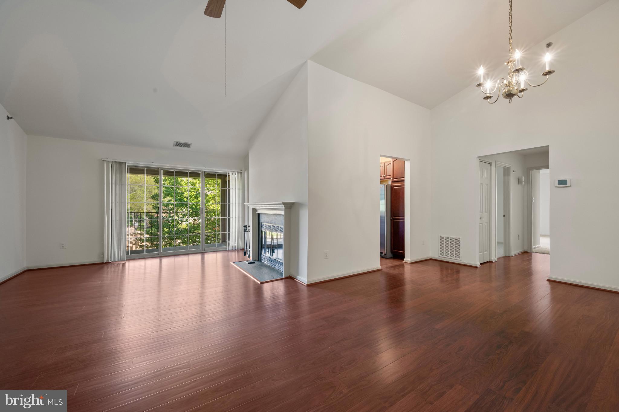 LOVETON FARMS - Residential