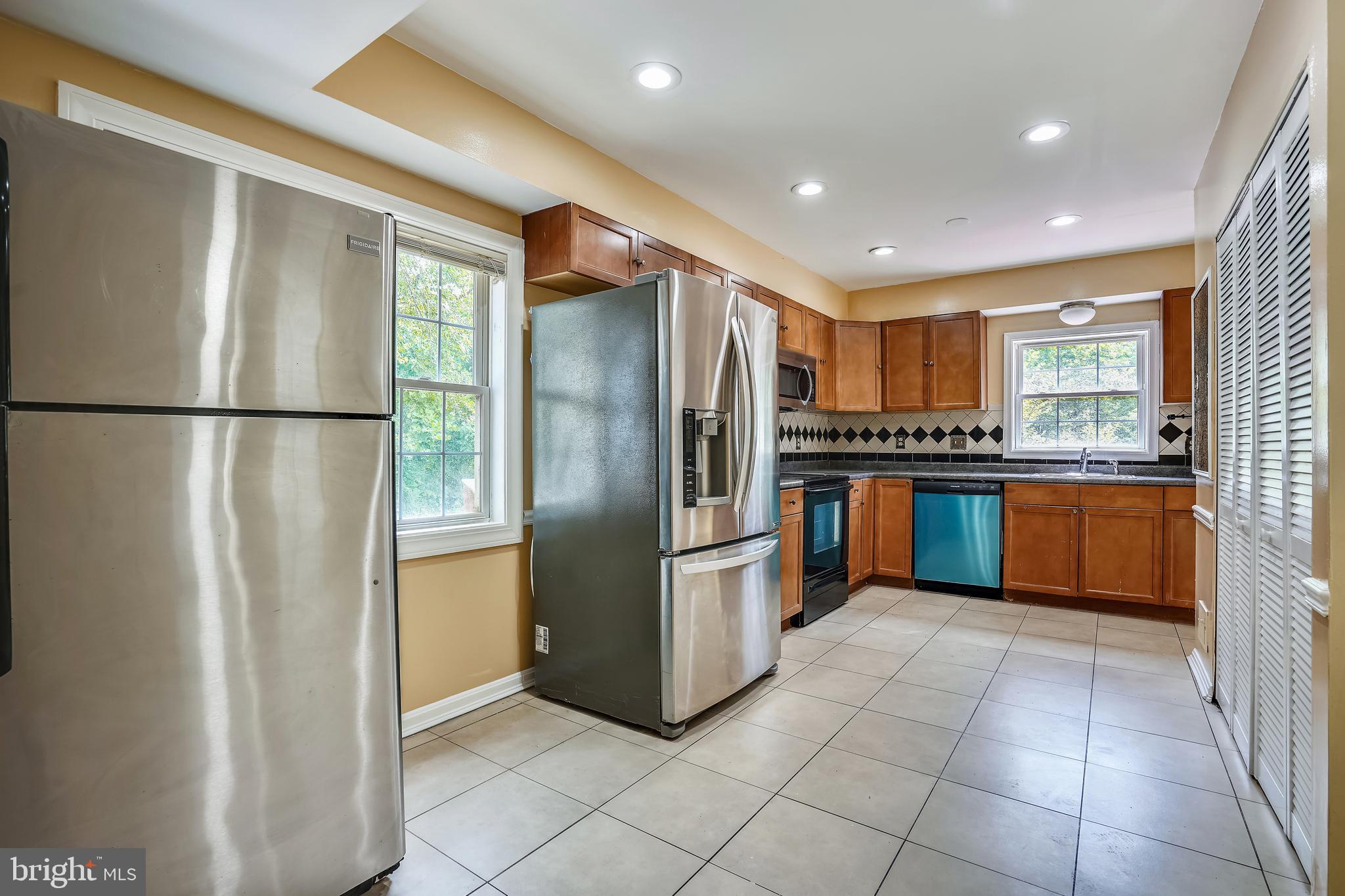 STERLING  PARK - Residential