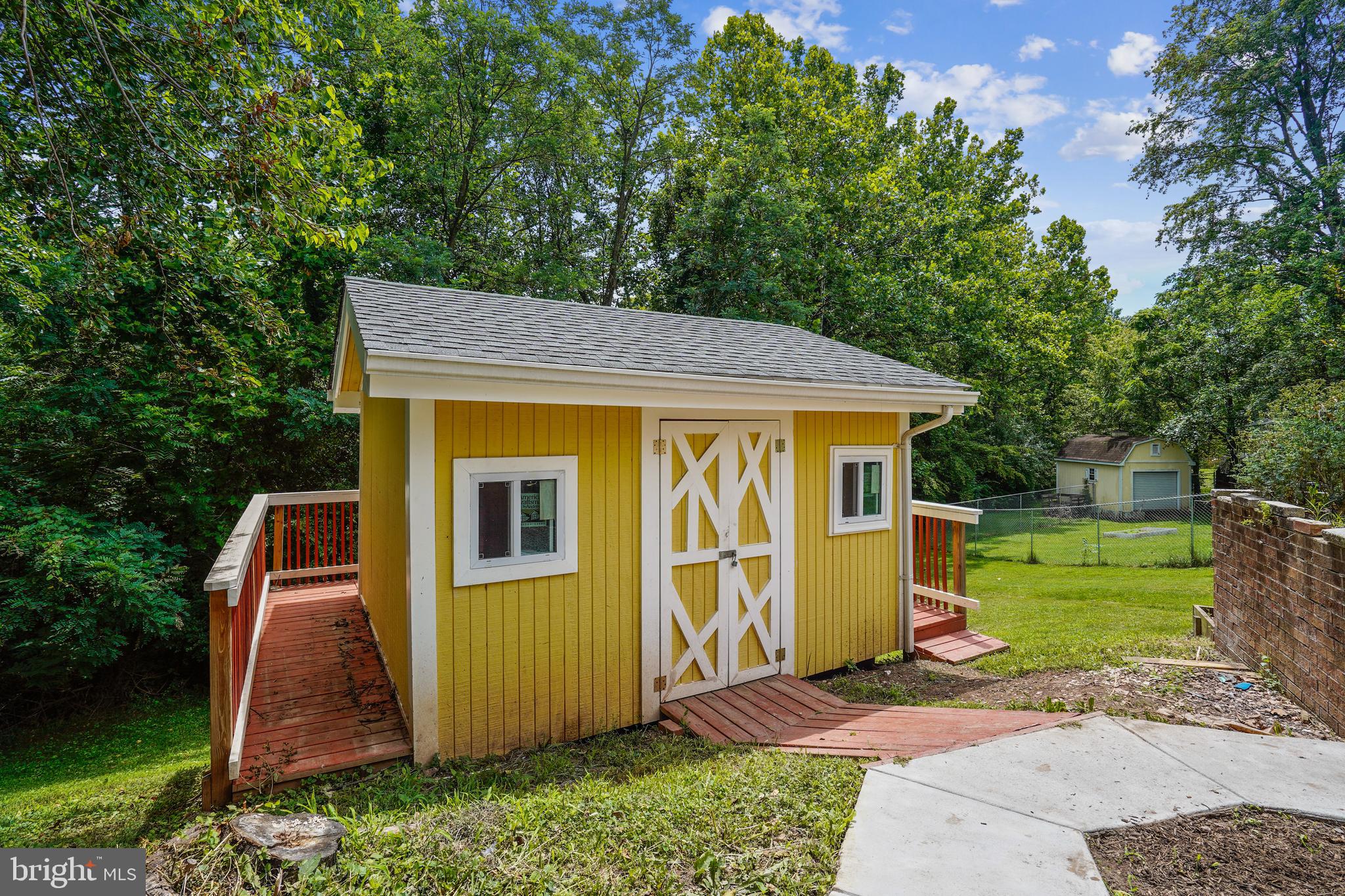 STERLING  PARK - Residential