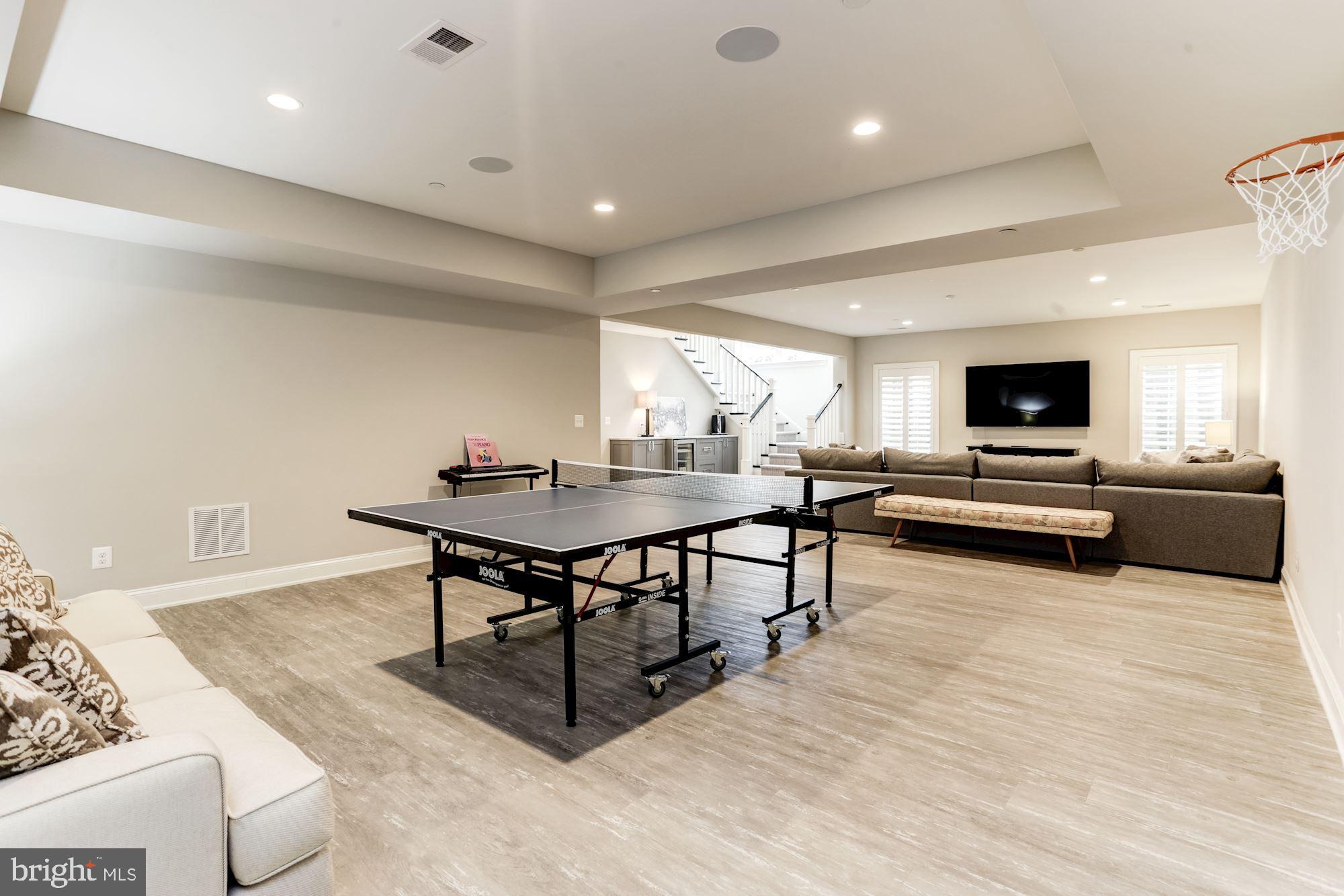 CHEVY CHASE VIEW - Residential