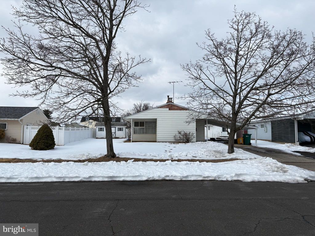 Photo of 57 Palm Lane, LEVITTOWN, PA 19054 (MLS # PABU2113970)