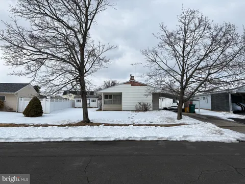 57 Palm Lane, Levittown, PA MLS: PABU2113970