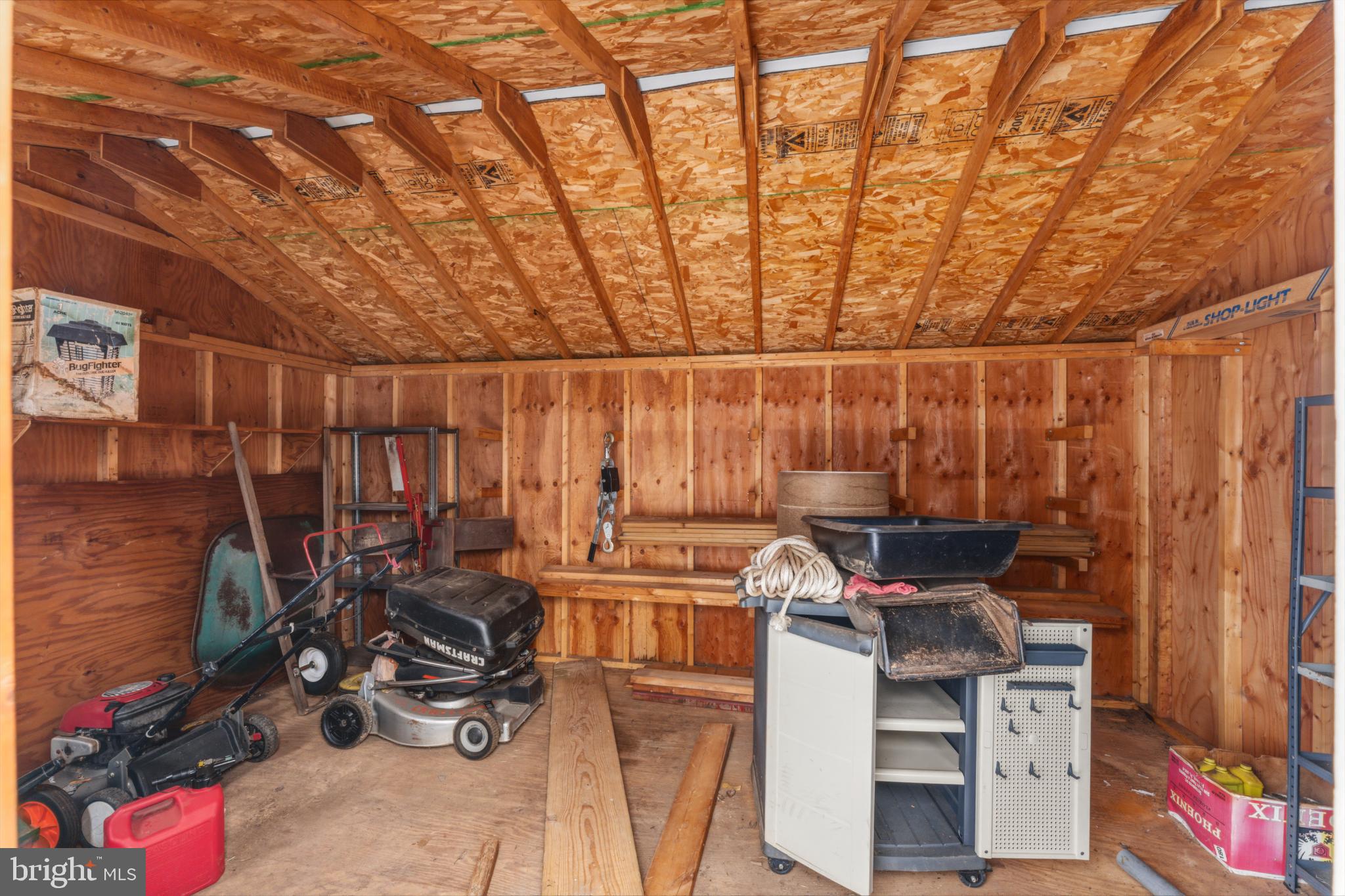 PINEWOOD - Residential