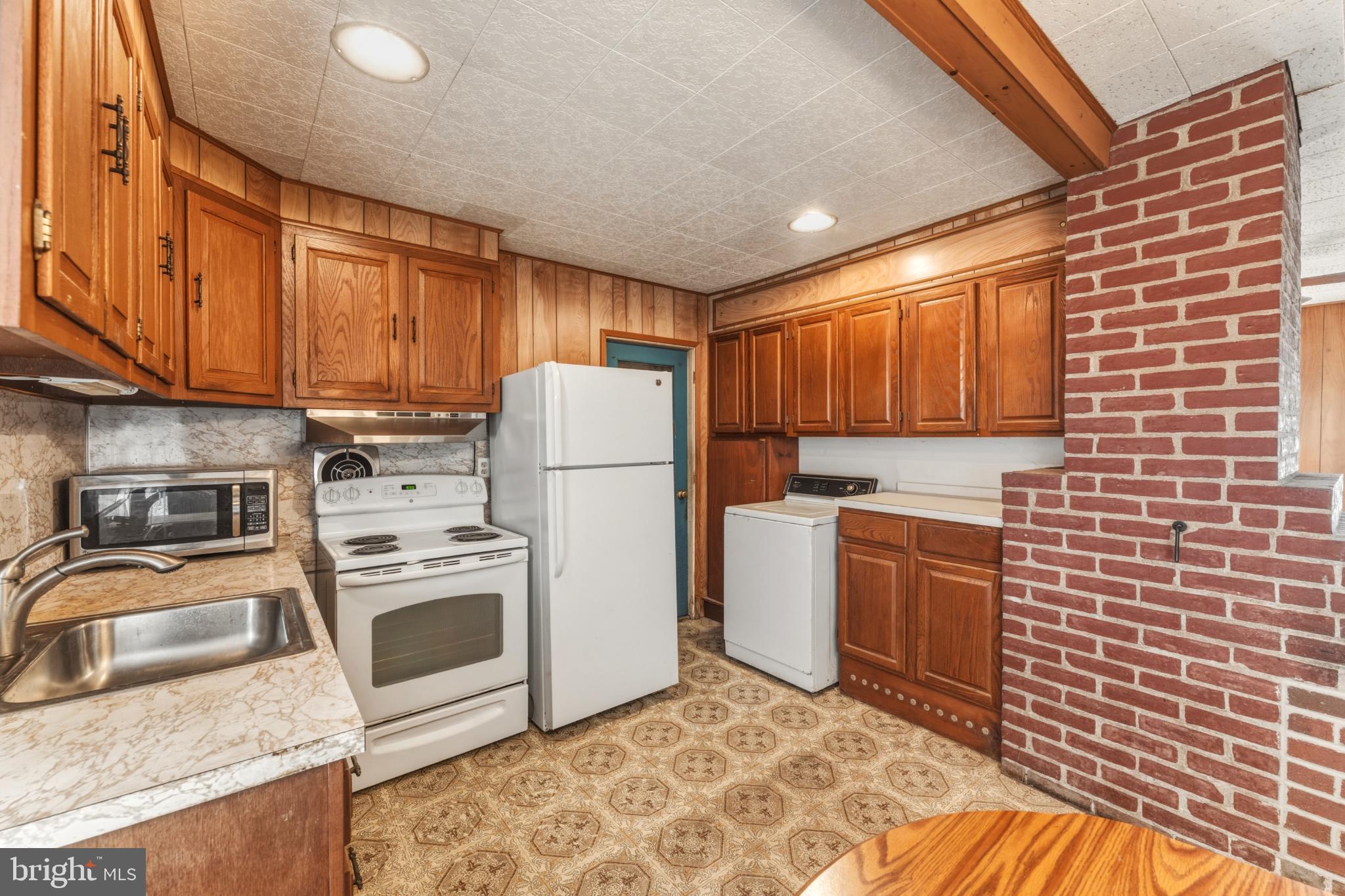 PINEWOOD - Residential