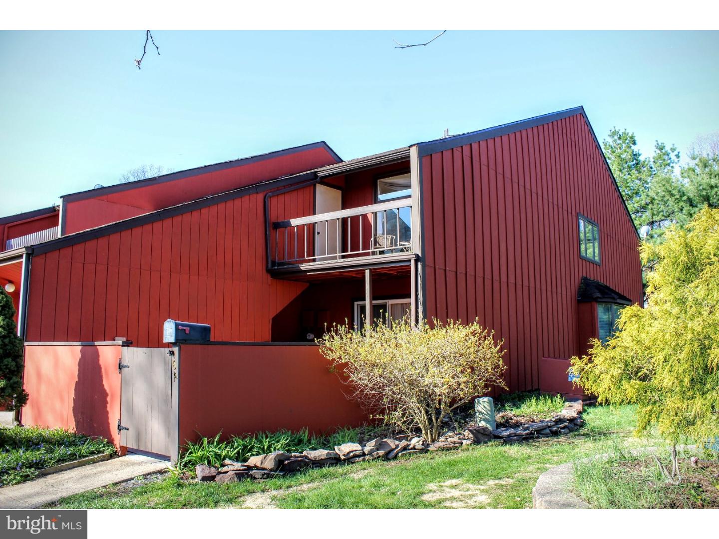 VILLAGE II - Residential