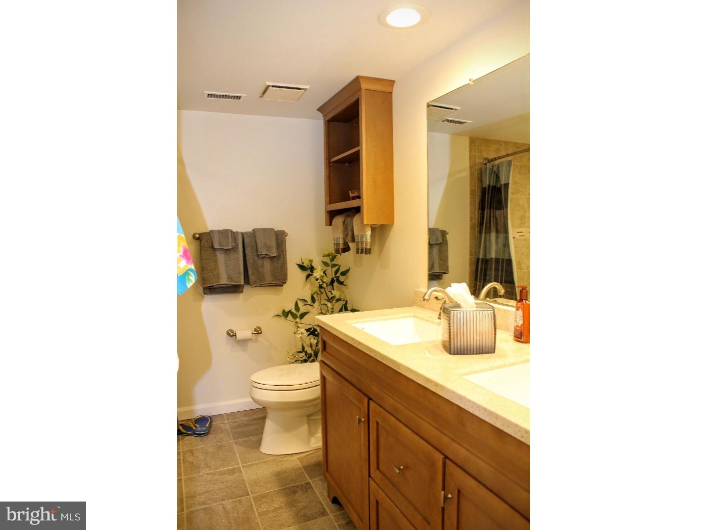 VILLAGE II - Residential