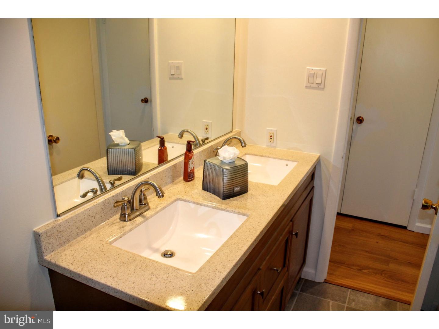 VILLAGE II - Residential