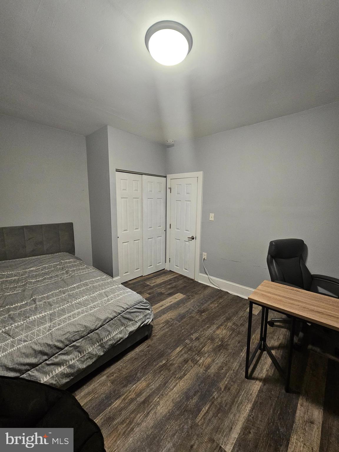 KENSINGTON - Residential