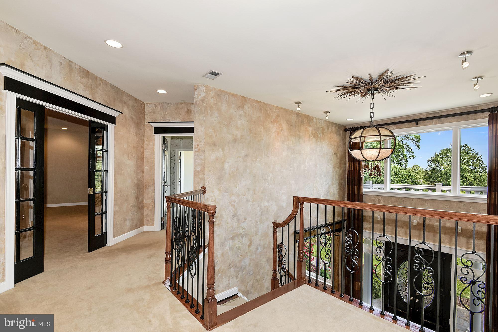 BROWNS MILL FOREST - Residential