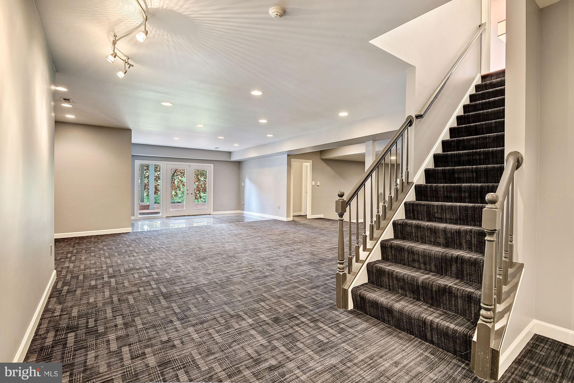 BROWNS MILL FOREST - Residential