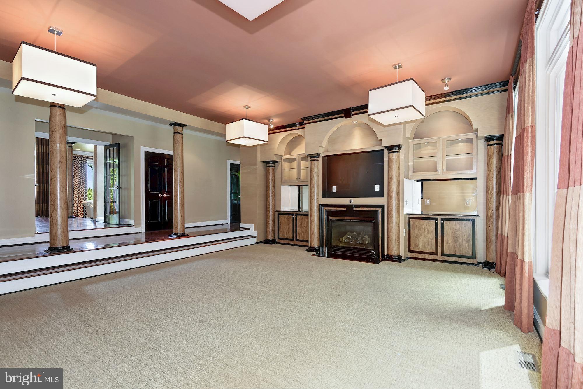 BROWNS MILL FOREST - Residential