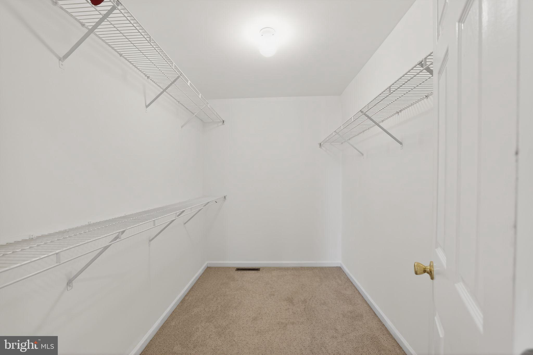 TIMBER KNOLLS - Residential