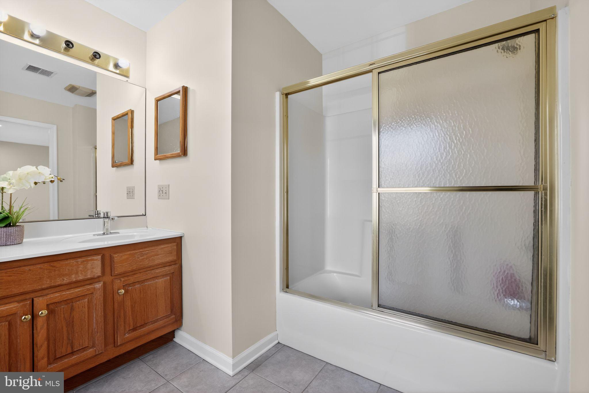 TIMBER KNOLLS - Residential