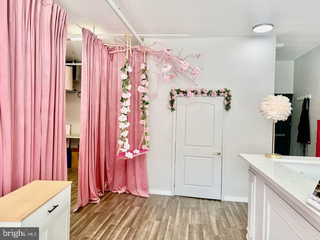 Photo of 507 W Girard Avenue, PHILADELPHIA, PA 19123 (MLS # PAPH2528408)