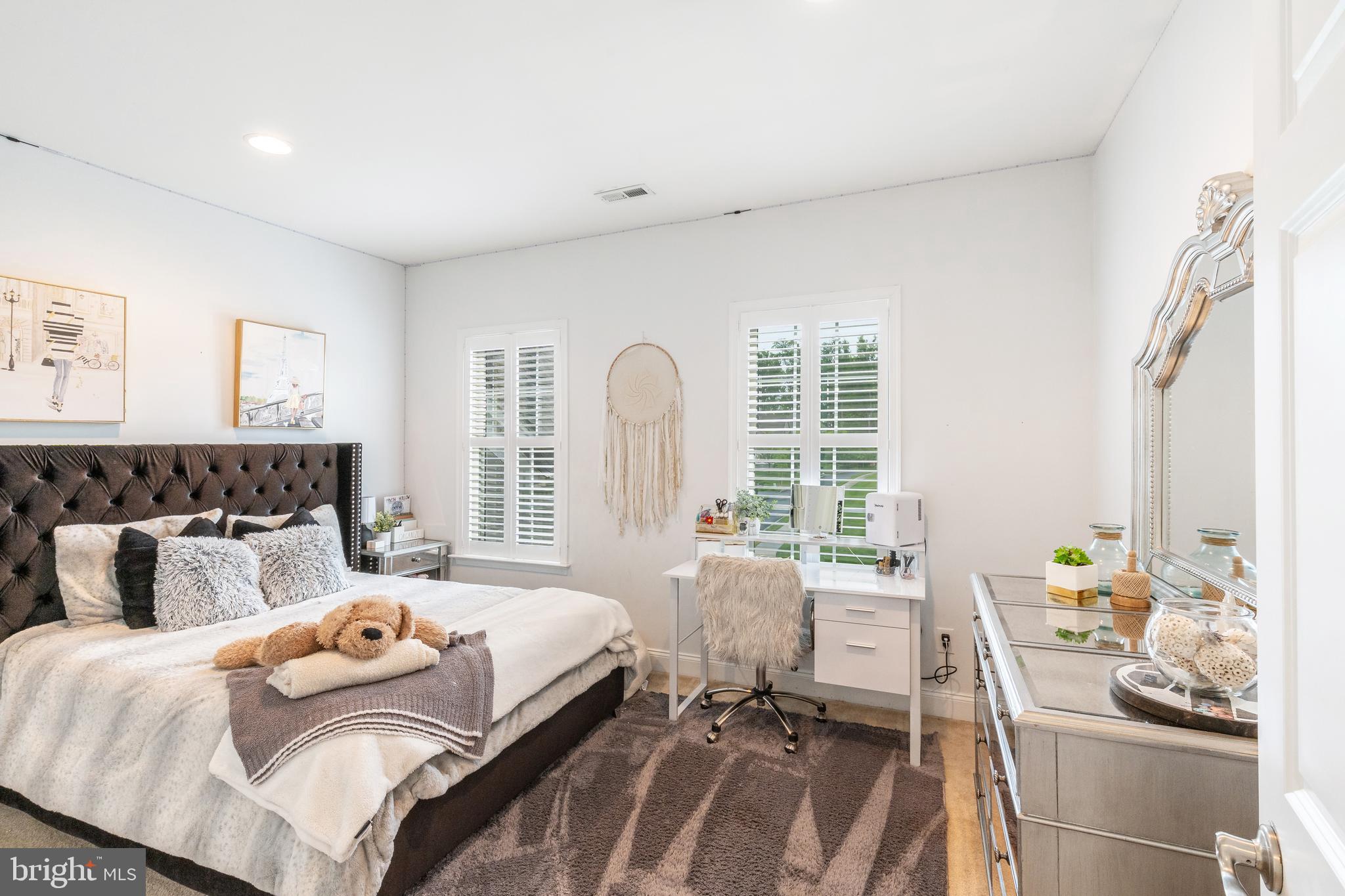 LISETER - Residential