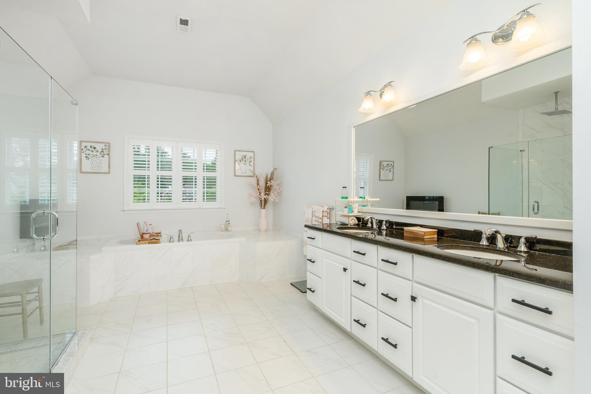 LISETER - Residential