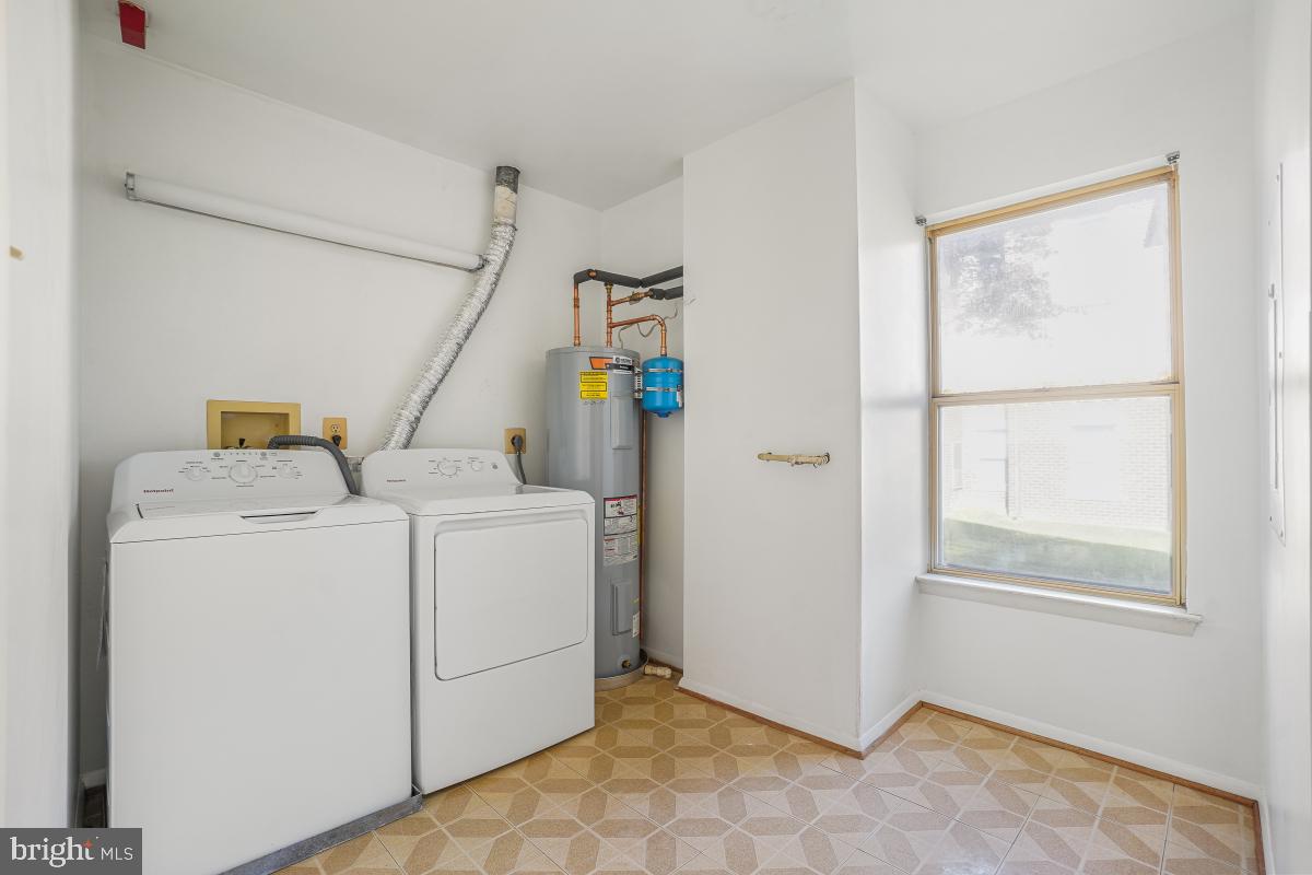 18411 GUILDBERRY DRIVE 102