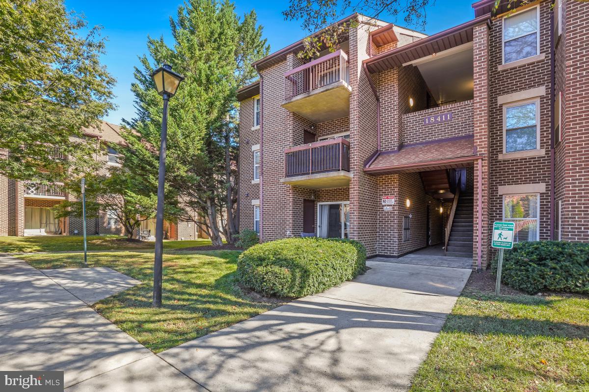 18411 GUILDBERRY DRIVE 102