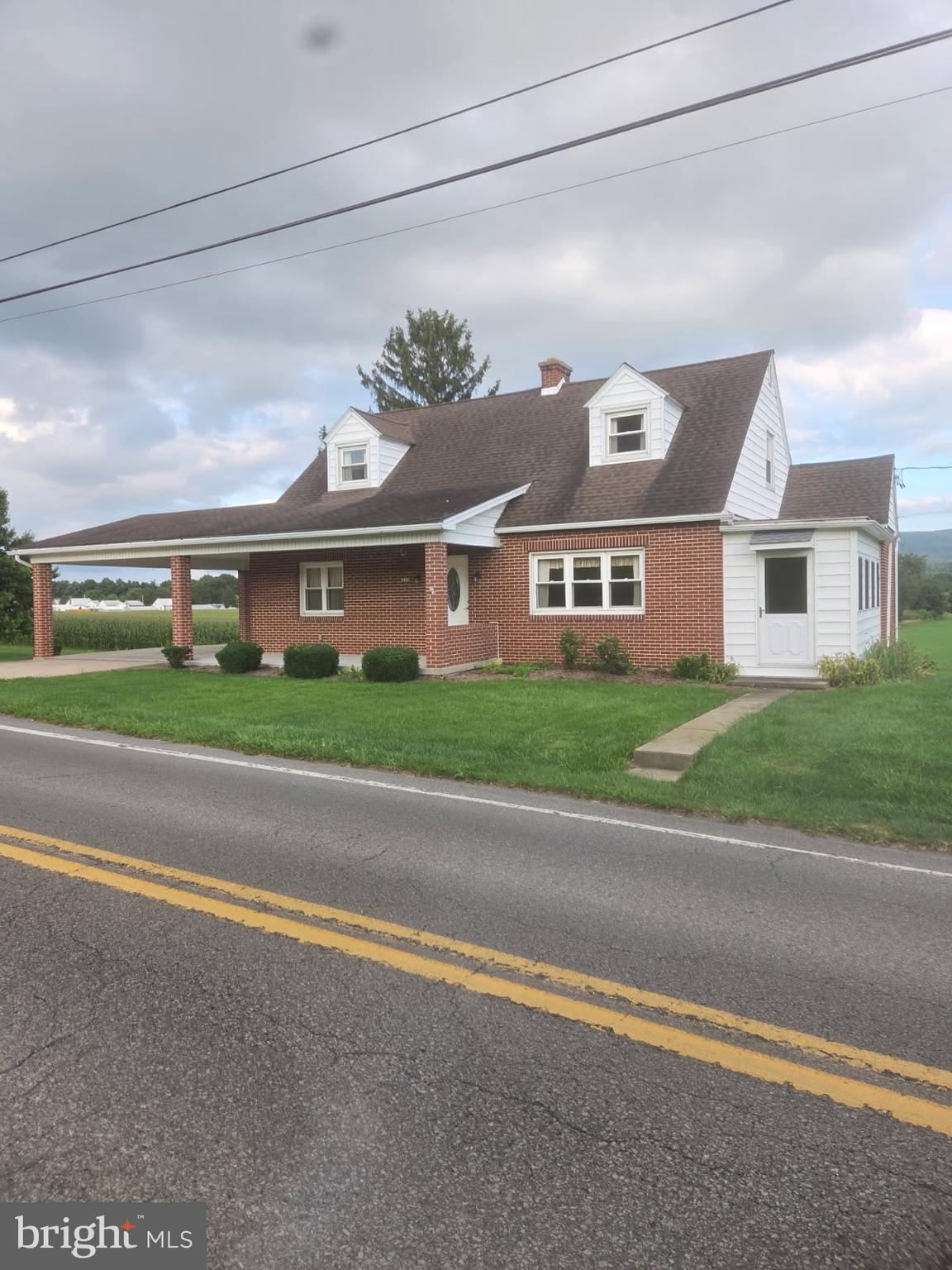 232 W MAIN STREET
