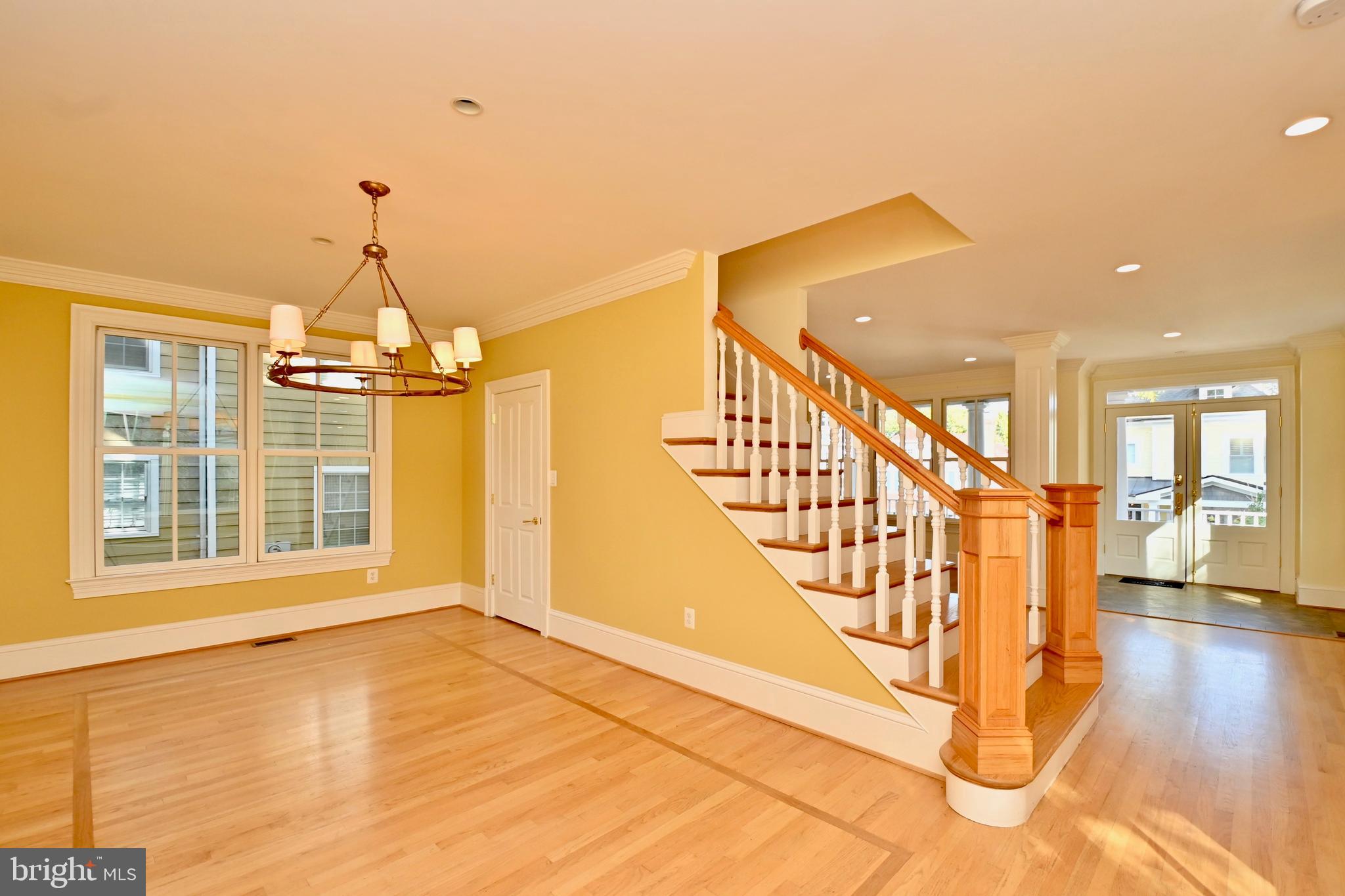 ROSEMONT - Residential Lease