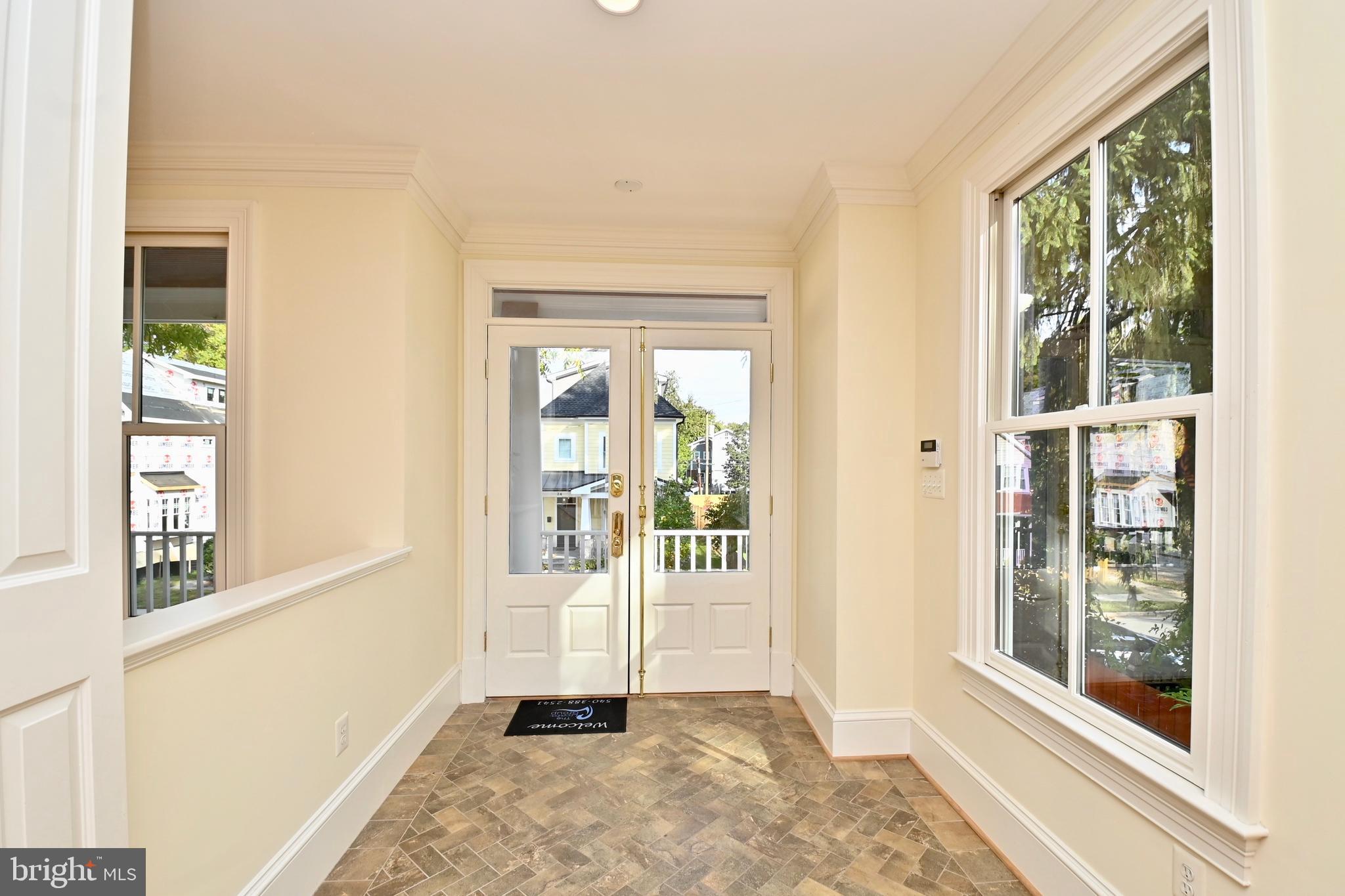 ROSEMONT - Residential Lease