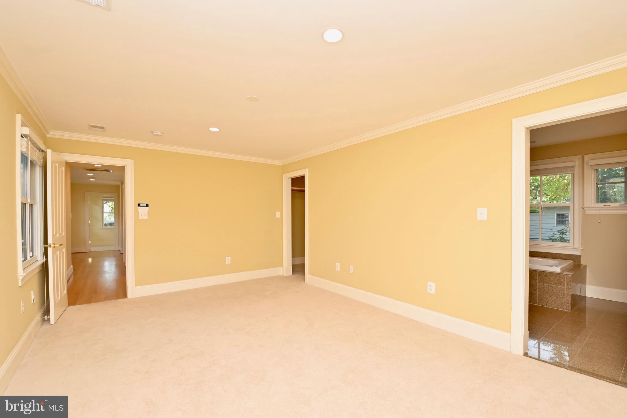 ROSEMONT - Residential Lease