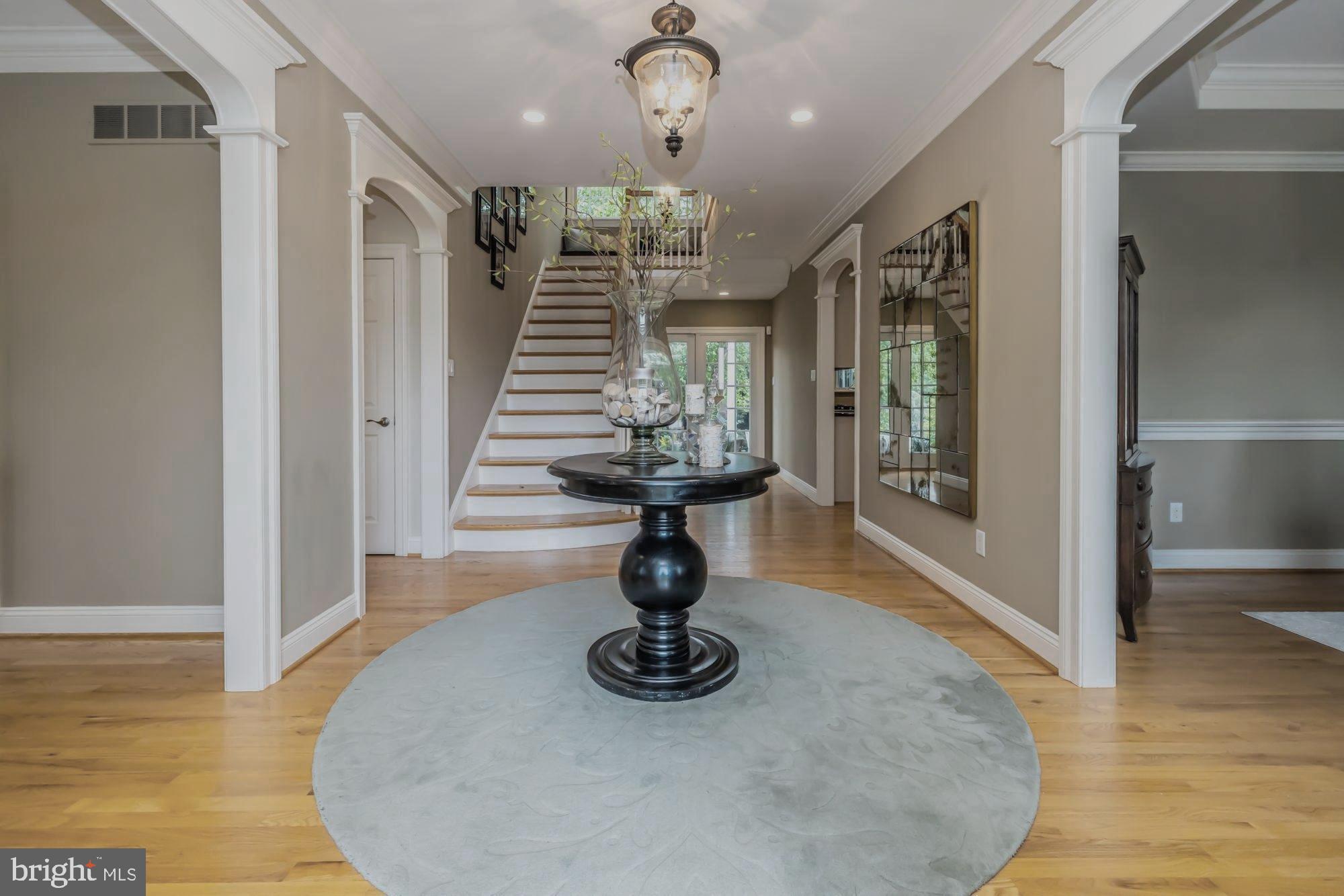 NEWLIN GREENE - Residential