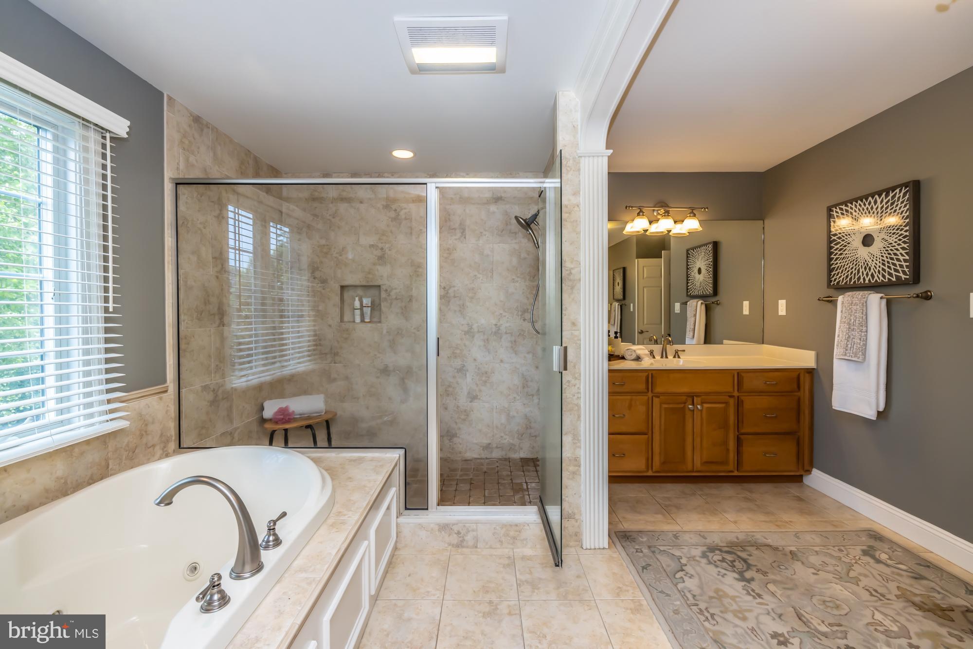 NEWLIN GREENE - Residential