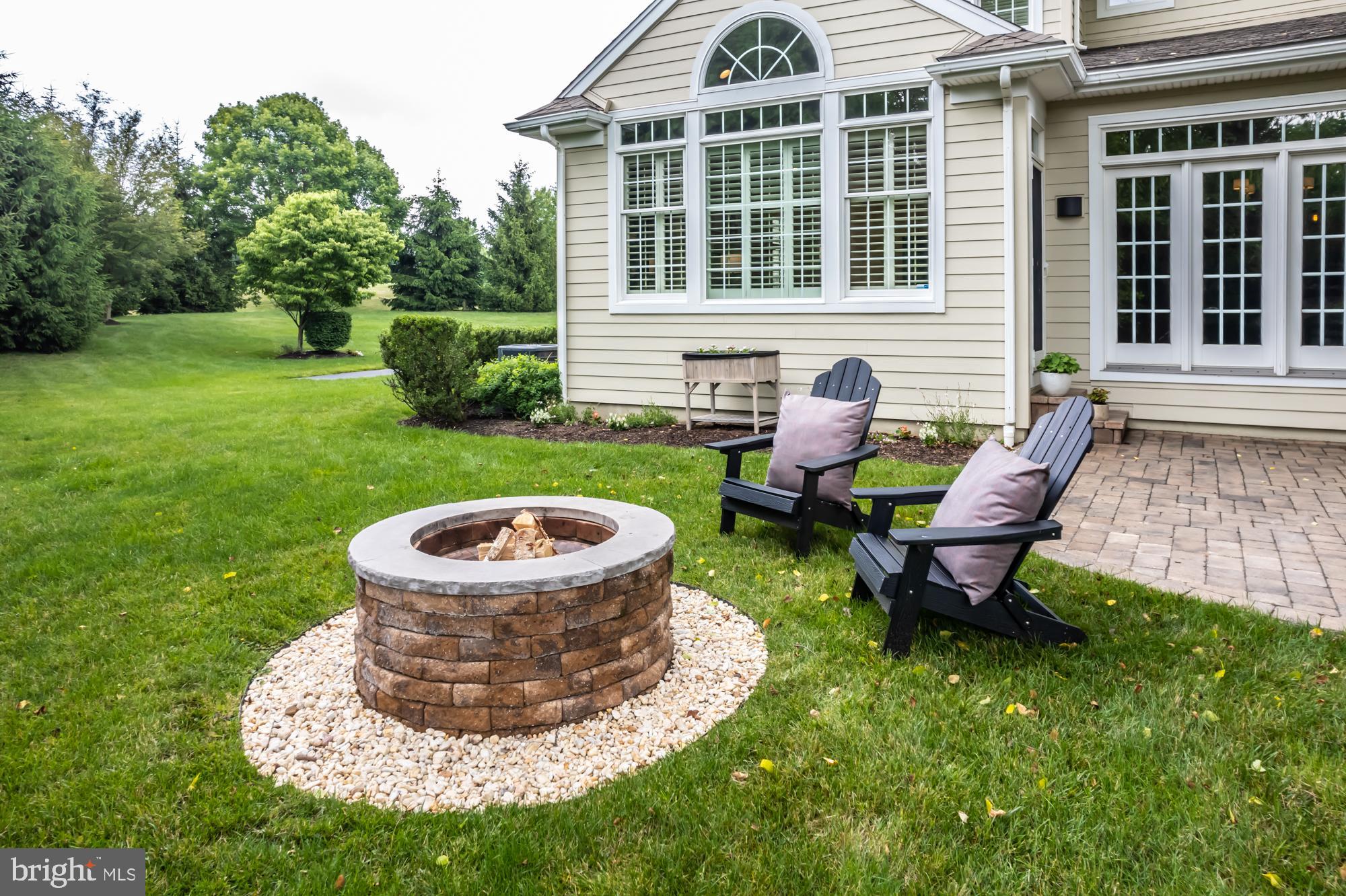 NEWLIN GREENE - Residential