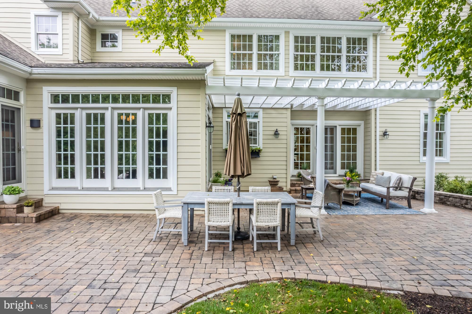 NEWLIN GREENE - Residential