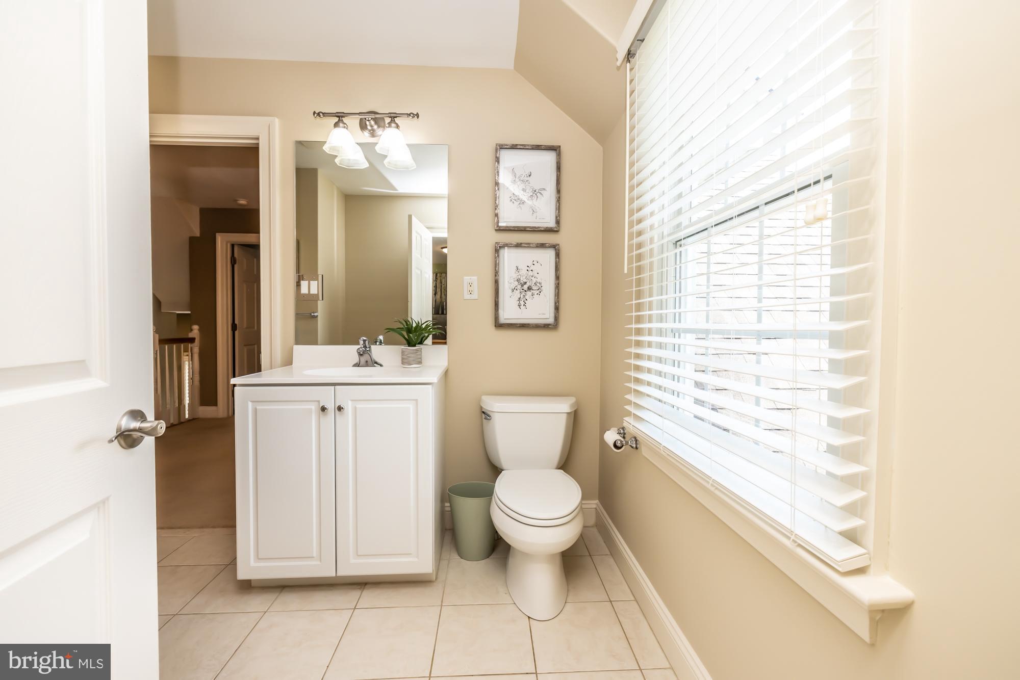 NEWLIN GREENE - Residential