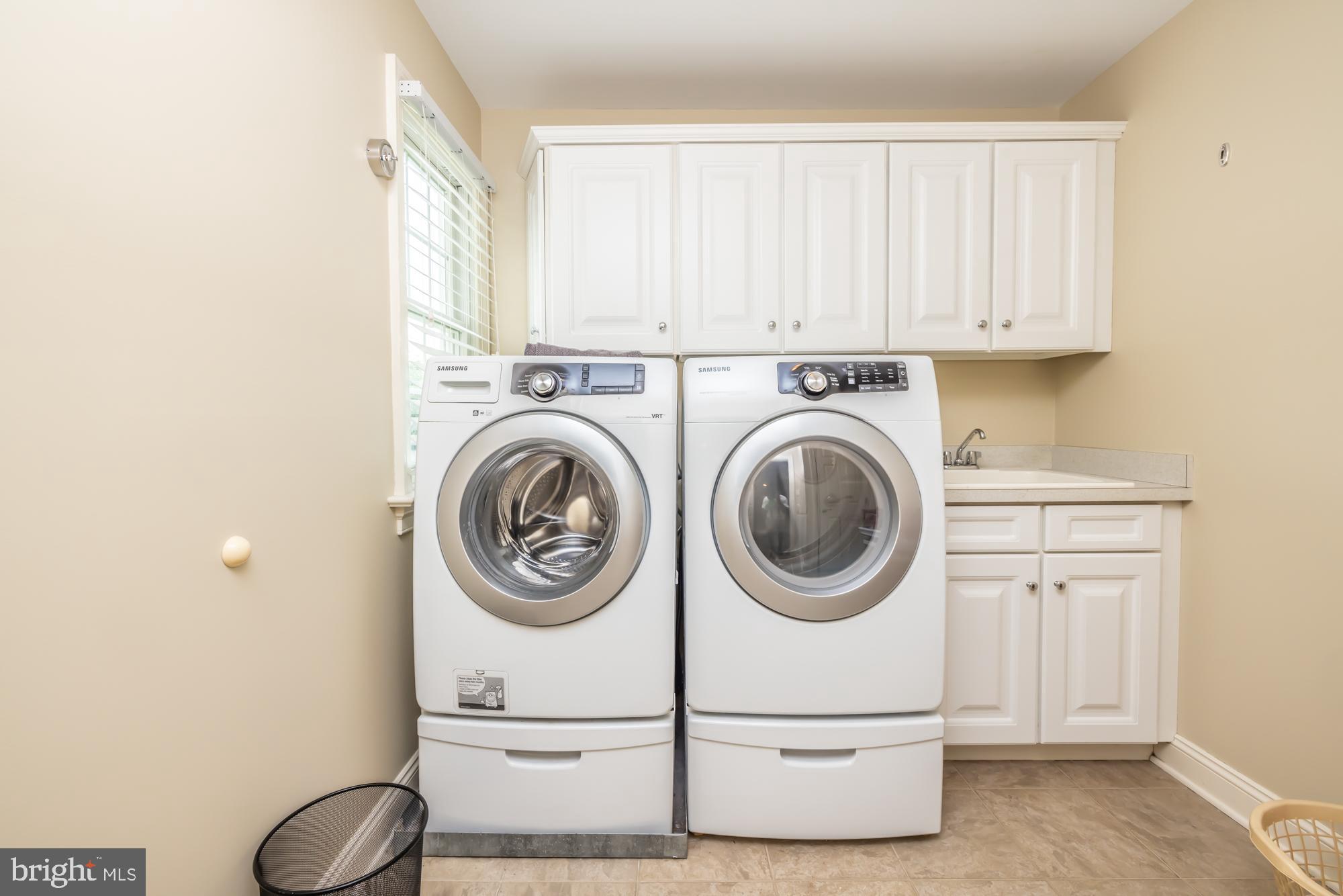 NEWLIN GREENE - Residential