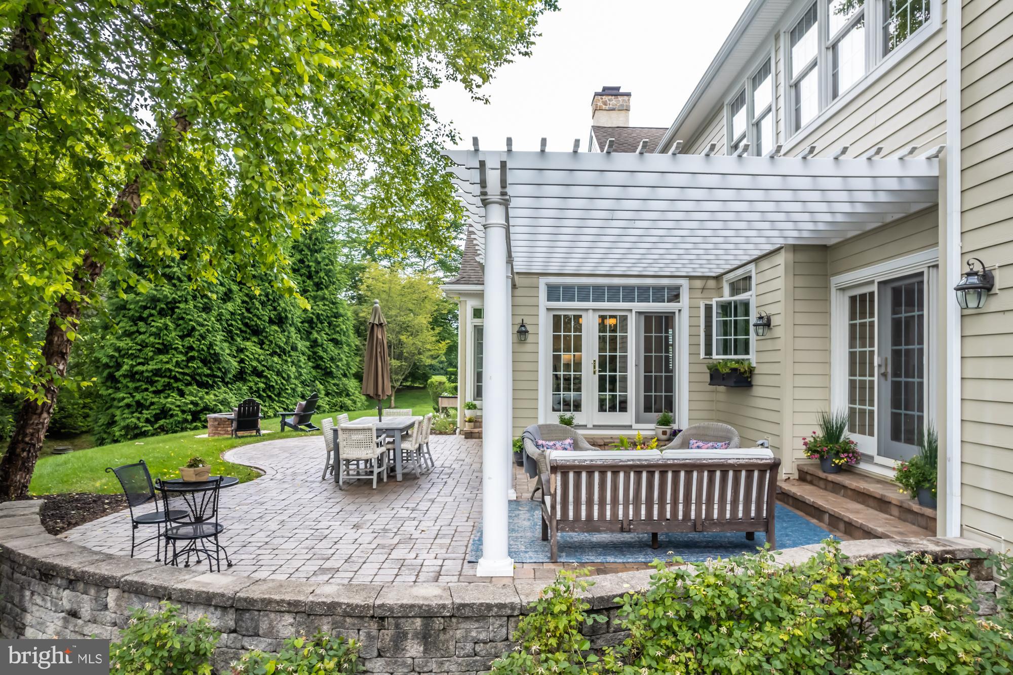 NEWLIN GREENE - Residential