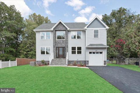 Homes For Sale - 288 Clamer Road<br/> EWING, NJ 08628