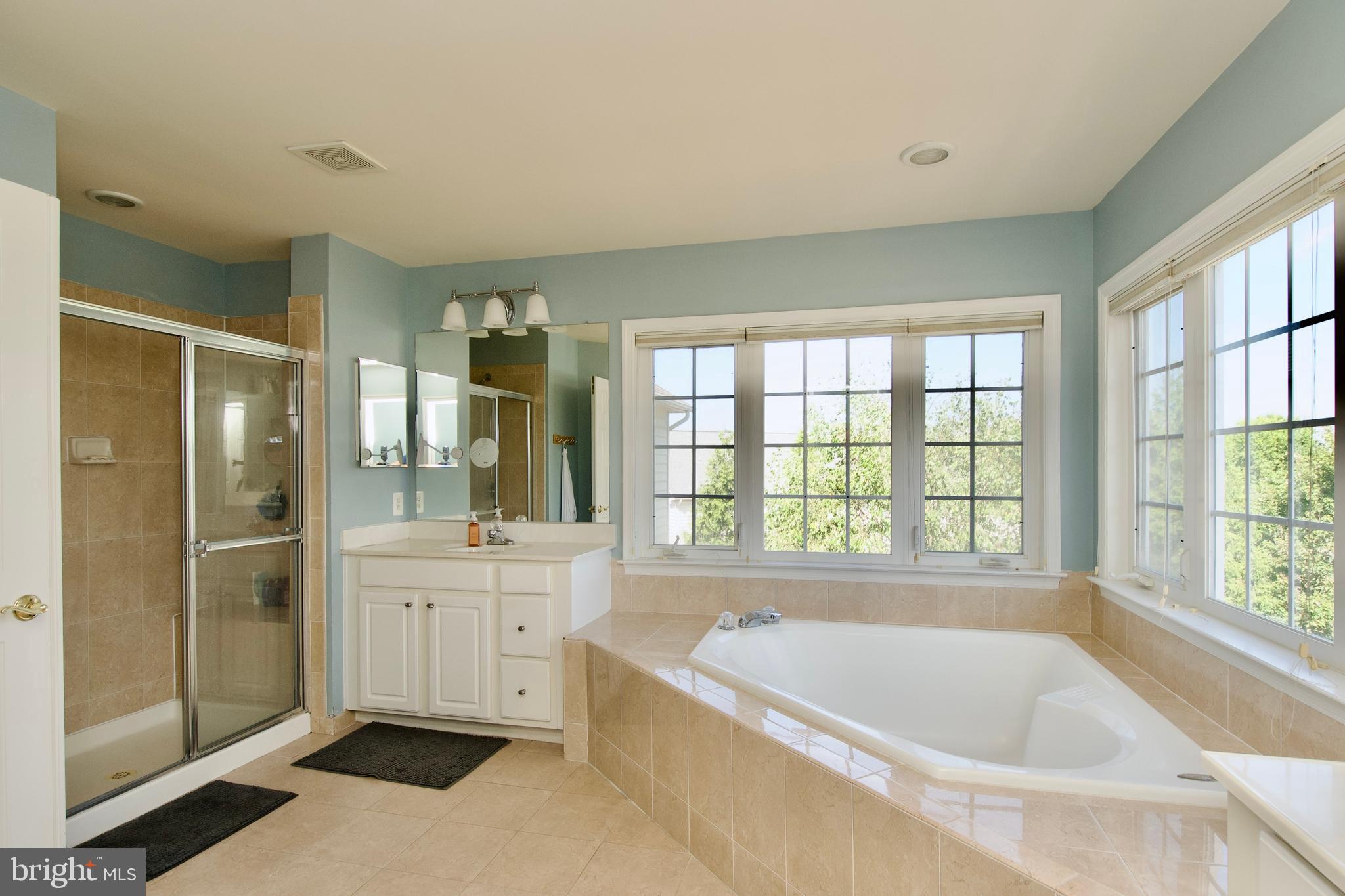 WESTVIEW ESTATES - Residential