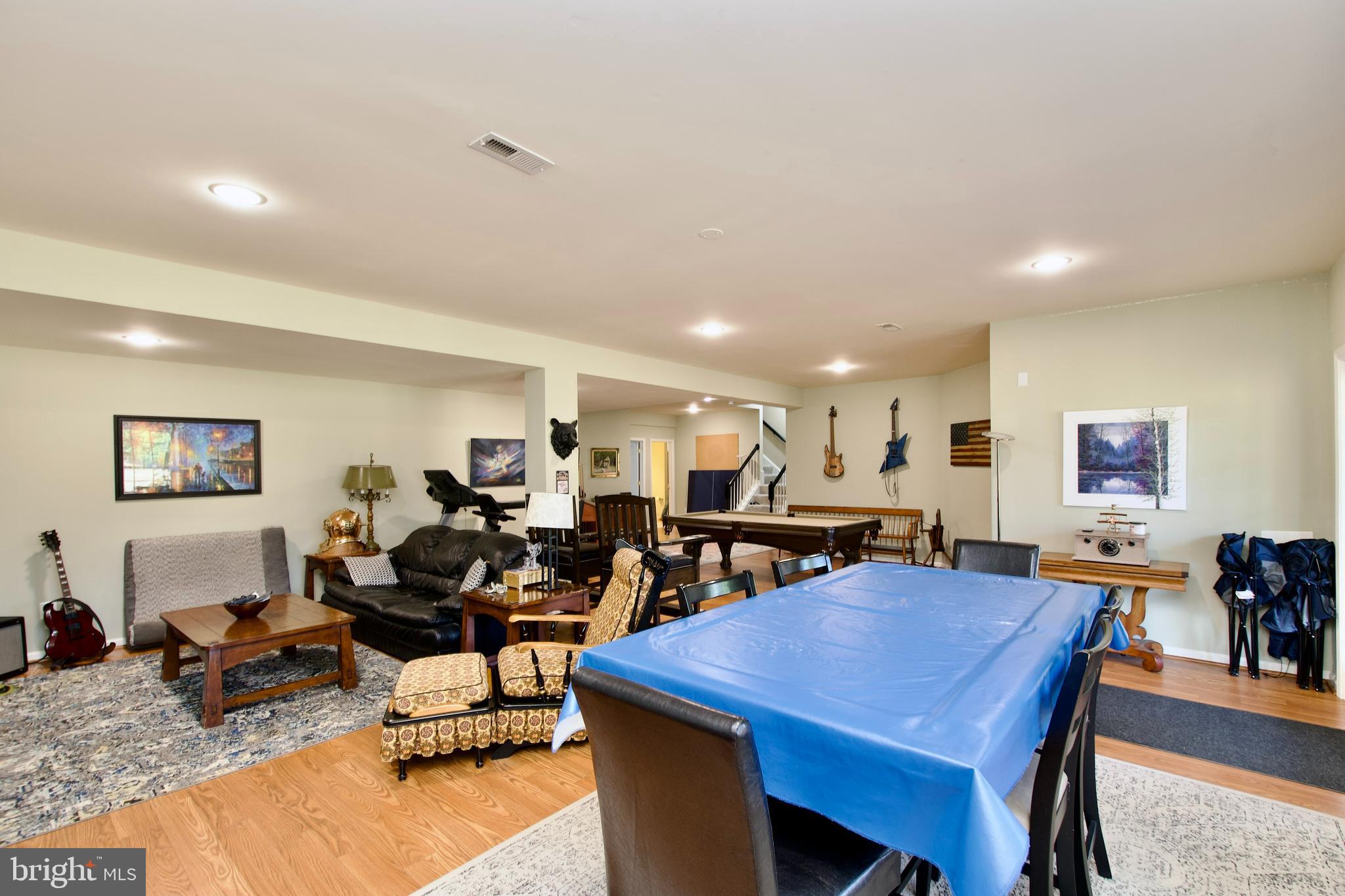 WESTVIEW ESTATES - Residential