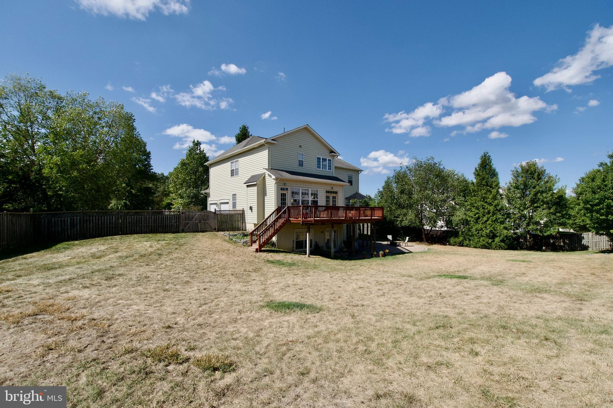 WESTVIEW ESTATES - Residential