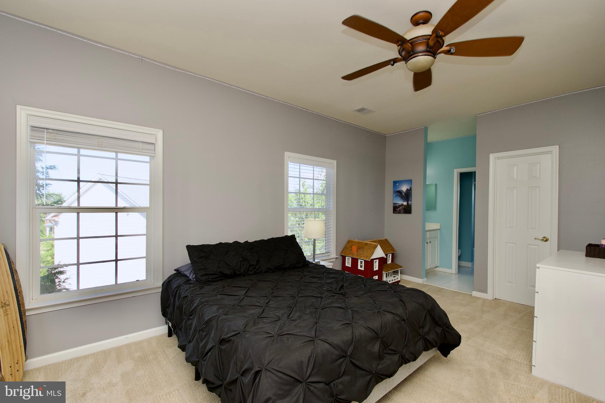 WESTVIEW ESTATES - Residential